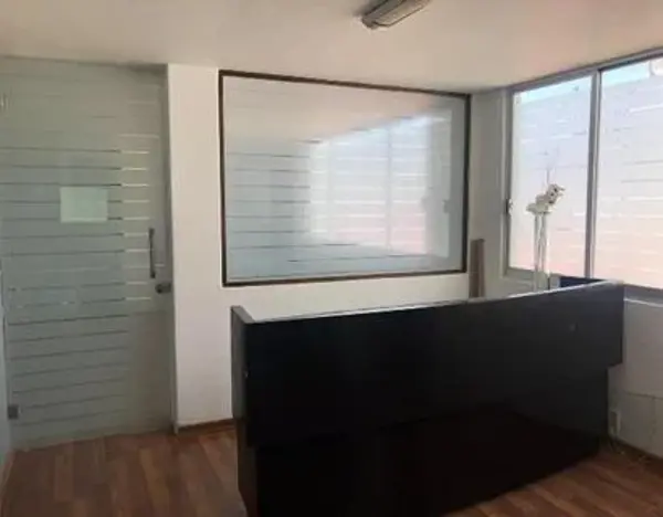 Excelente Oficina en Renta Ubicada E Molier
