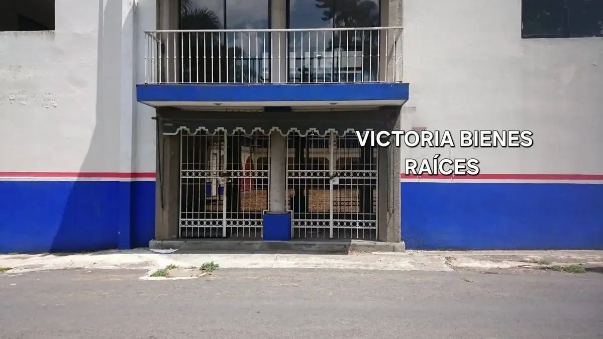 Edificio en venta en Fortín de las Flores Centro, Fortín — foto 1 de 21