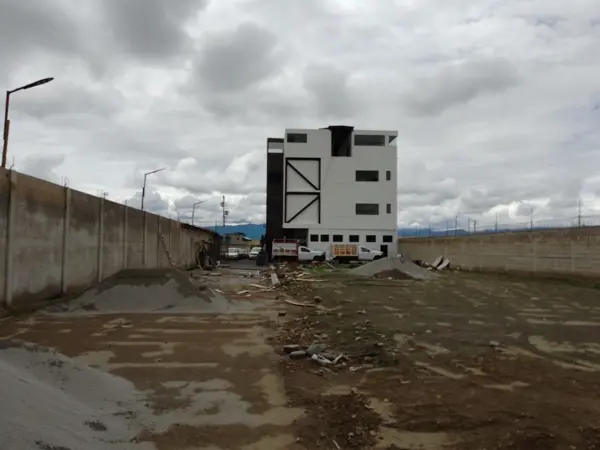 Terreno en venta en San Miguel Totocuitlapilco, Metepec — foto 2 de 5