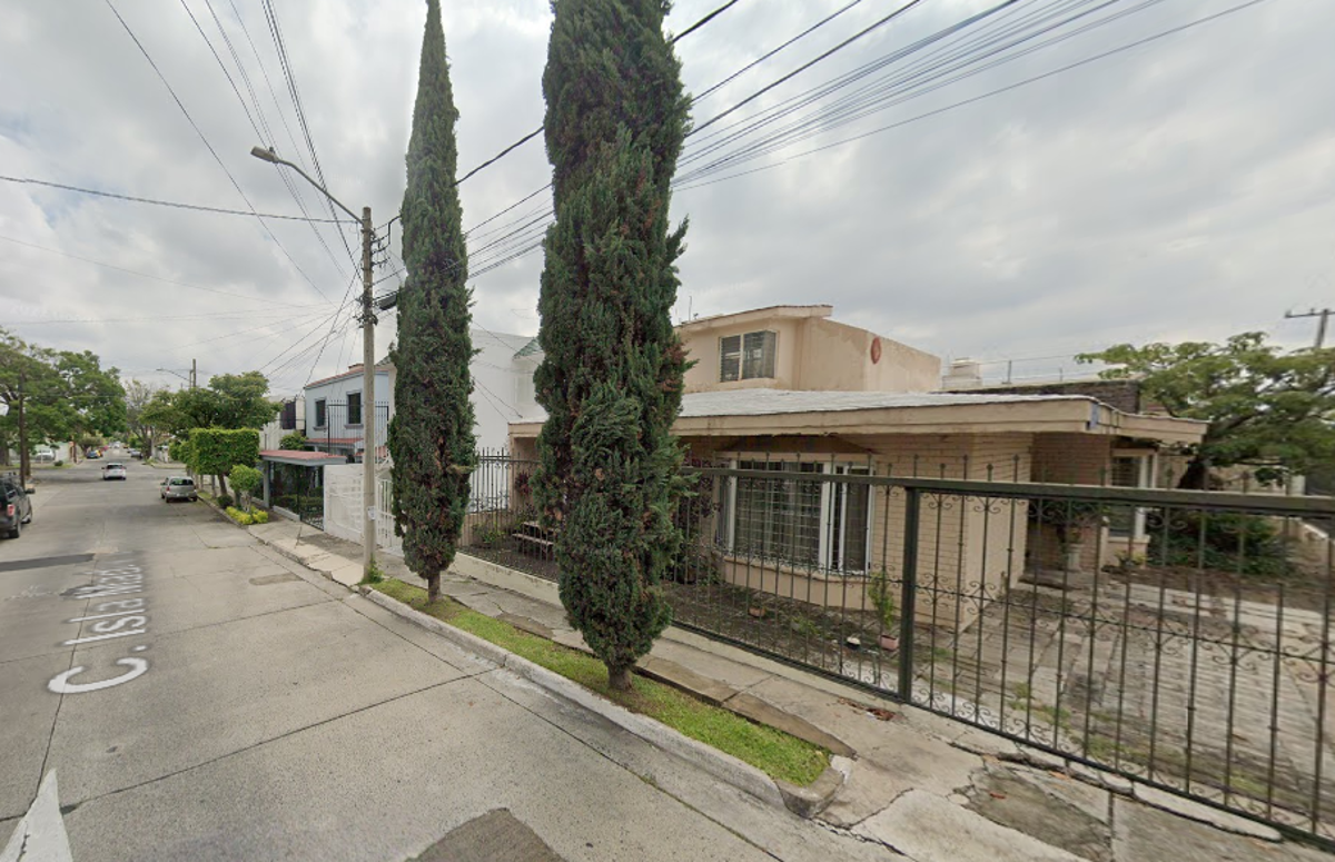 Casa en venta en Jardines de La Cruz 1a. Sección, Guadalajara — foto 1 de 10