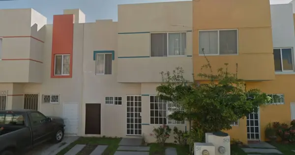CASA EN VENTA EN ROSA MORADA, MANZANILLO, COLIMA.