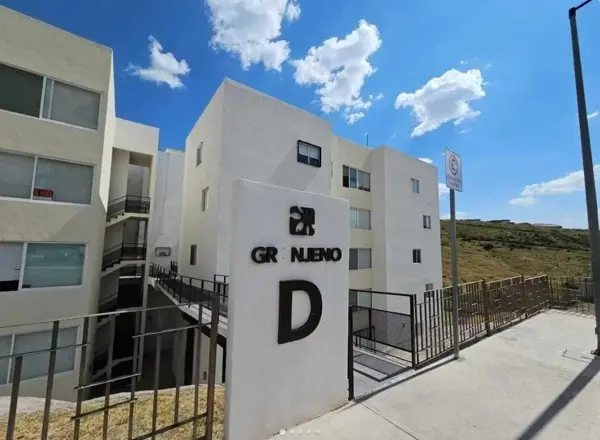 Departamento en Venta en Jardines de Santiago Privalia, Querétaro. SYP