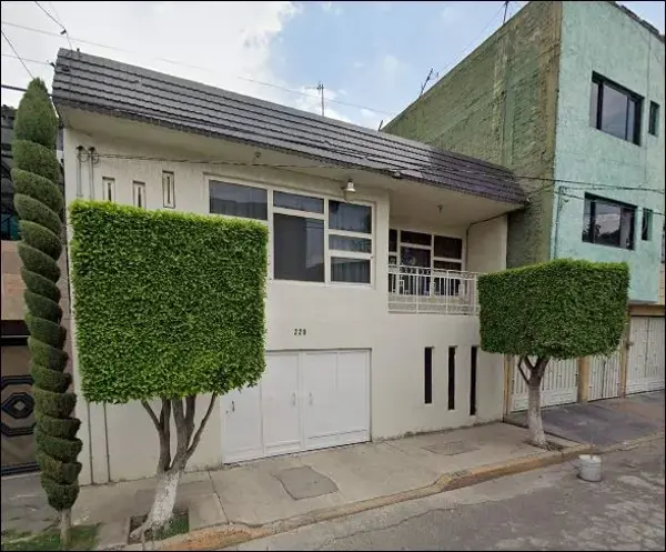 Casa en venta en Benito Juárez (La Aurora), Nezahualcóyotl — foto 2 de 11