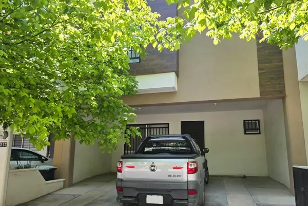 Casa en RENTA en Paseo la Estrella