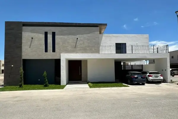 VILLAS DEL RENACIMIENTO ¡!!!!! ALBERCA – 4 RECAMARAS ¡!!!!TORREON COAHUILA