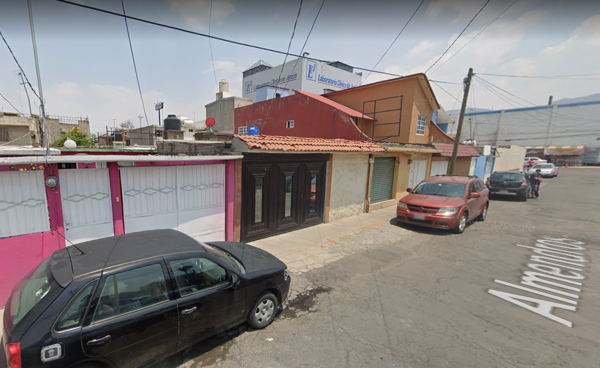 Casa en venta en Villa de las Flores 1a Sección (Unidad Coacalco), Coacalco de Berriozábal — foto 2 de 10