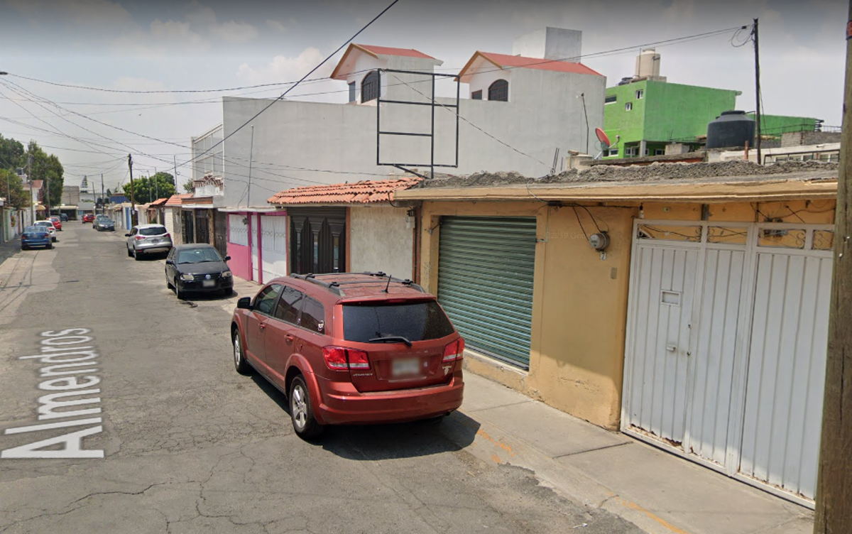 Casa en venta en Villa de las Flores 1a Sección (Unidad Coacalco), Coacalco de Berriozábal — foto 1 de 10