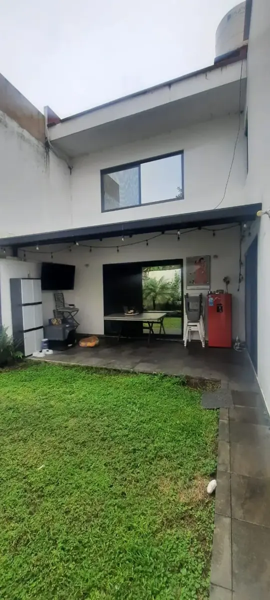 Casa en venta en Zona Dorada, Coatepec — foto 1 de 12