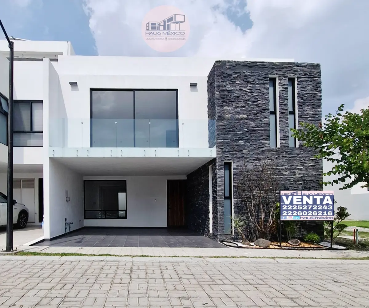 Casa en venta en Lomas de Angelópolis, San Andrés Cholula — foto 1 de 18