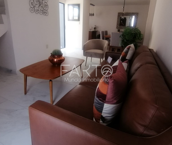 Casa en venta en Paseos de Chavarría, Mineral de la Reforma — foto 3 de 19
