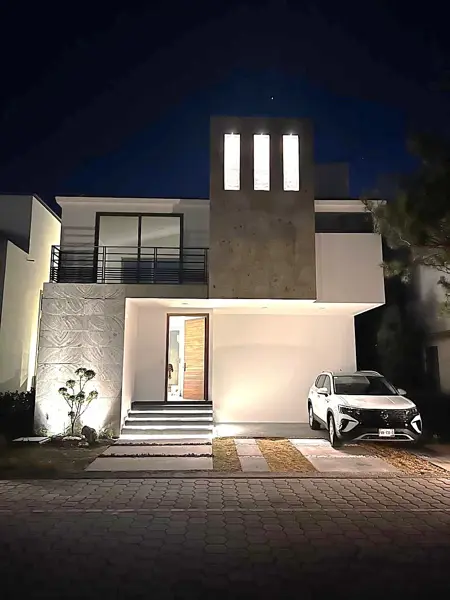 Casa en venta en Condado del Valle, Metepec — foto 2 de 36