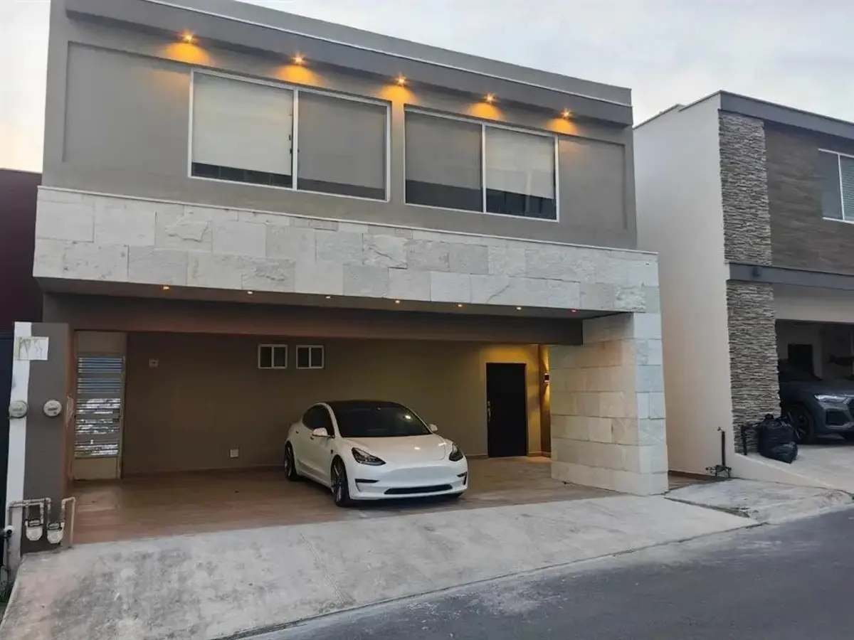 Casa en venta en Residencial Vistalta, Monterrey — foto 1 de 21