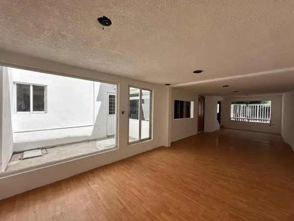 Casa en venta en Valle Don Camilo, Toluca — foto 2 de 10