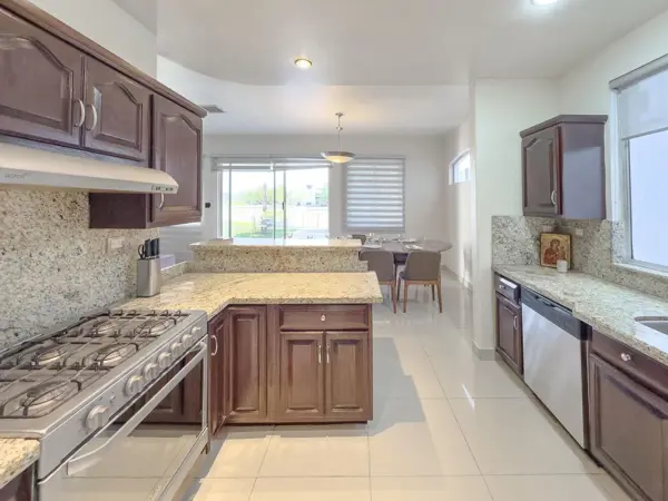 Casa en venta en Los Lagos, Hermosillo — foto 3 de 14