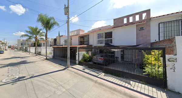 CASA EN VENTA EN AZTECA, LEON-GTO