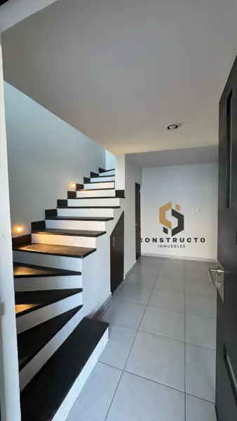 Casa en venta en Diamante Residencial, Irapuato — foto 3 de 7
