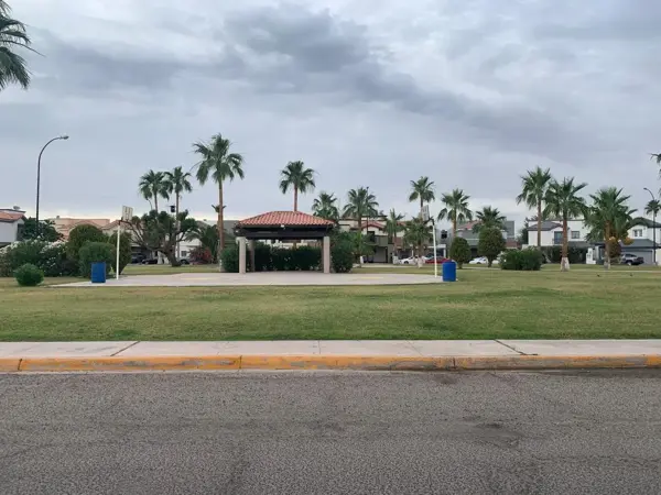 Casa en venta en Cerrada del Sol, Mexicali — foto 2 de 20