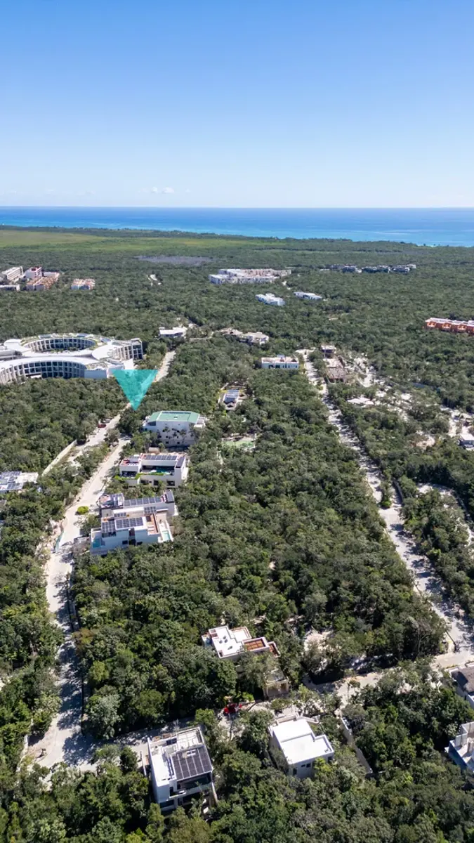 Terreno en venta en Aldea Zama, Tulum — foto 1 de 8