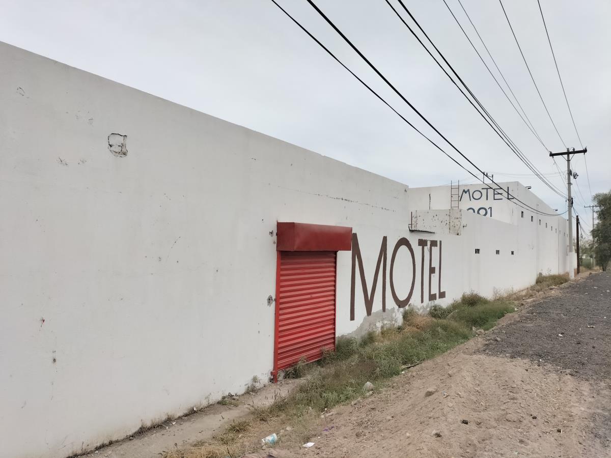 Local en renta en Albia, Torreón — foto 1 de 8