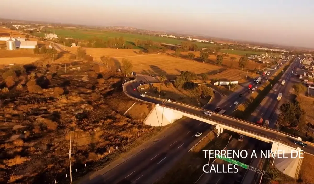 Terreno en venta en Los Girasoles, Pedro Escobedo — foto 1 de 7