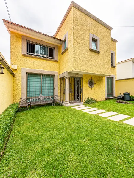 Casa en venta en Prado Coapa 1A Sección, Tlalpan — foto 2 de 19