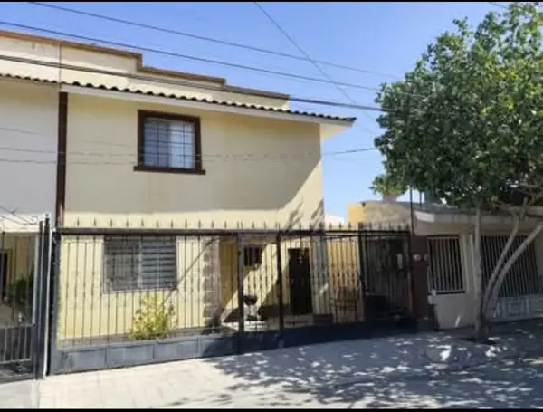 Casa en venta en San Felipe, Torreón — foto 1 de 10