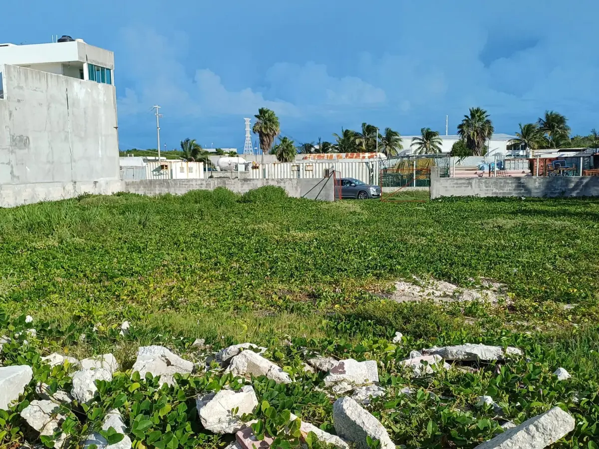 Terreno en venta en Canterías, Carmen — foto 1 de 8