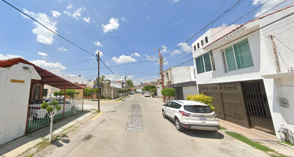 Casa en venta en Mision de San Jose, León — foto 3 de 10