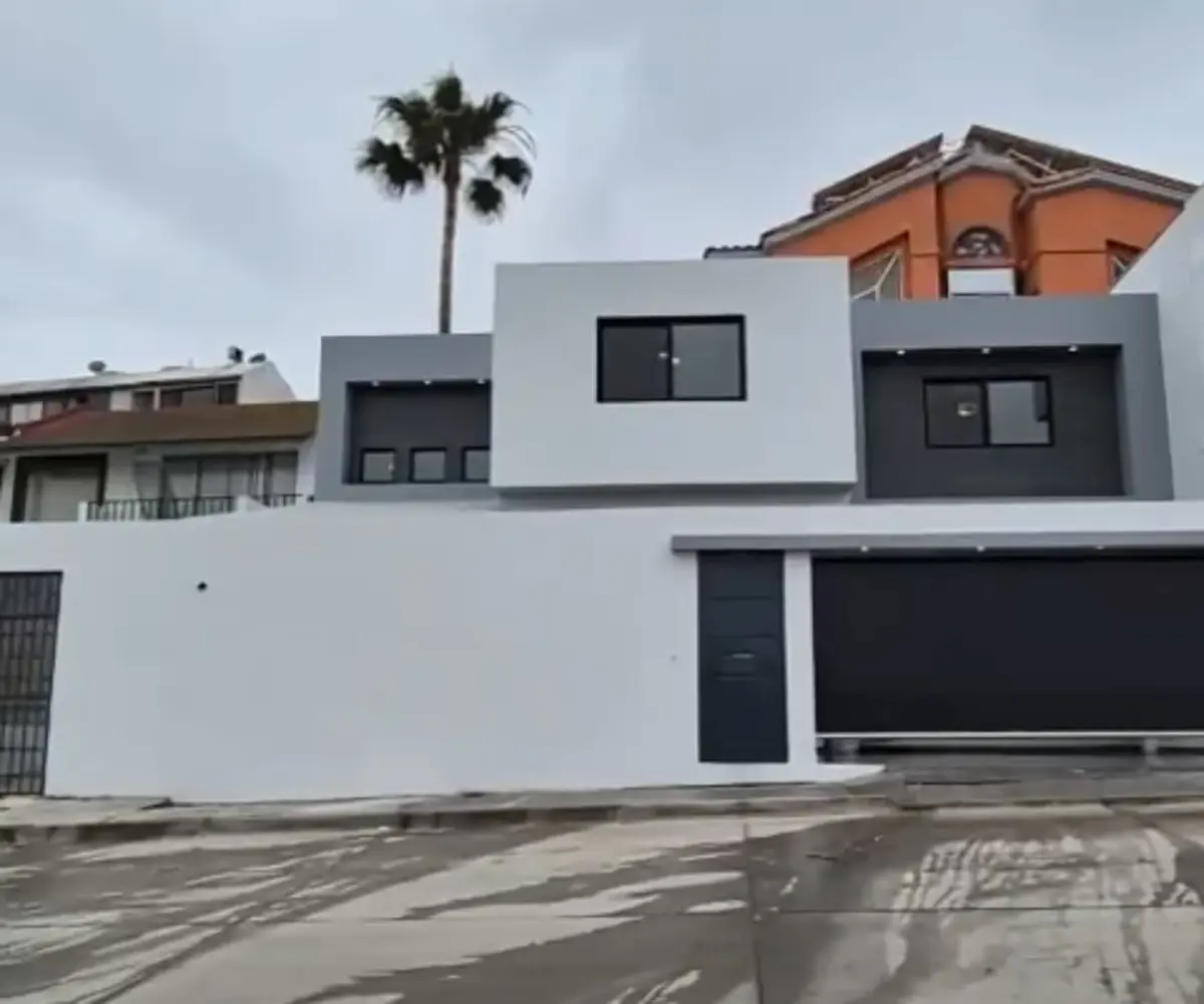 Casa en venta en Colinas de Agua Caliente, Tijuana — foto 1 de 14
