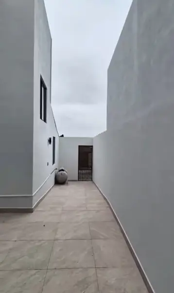 Casa en venta en Colinas de Agua Caliente, Tijuana — foto 2 de 14