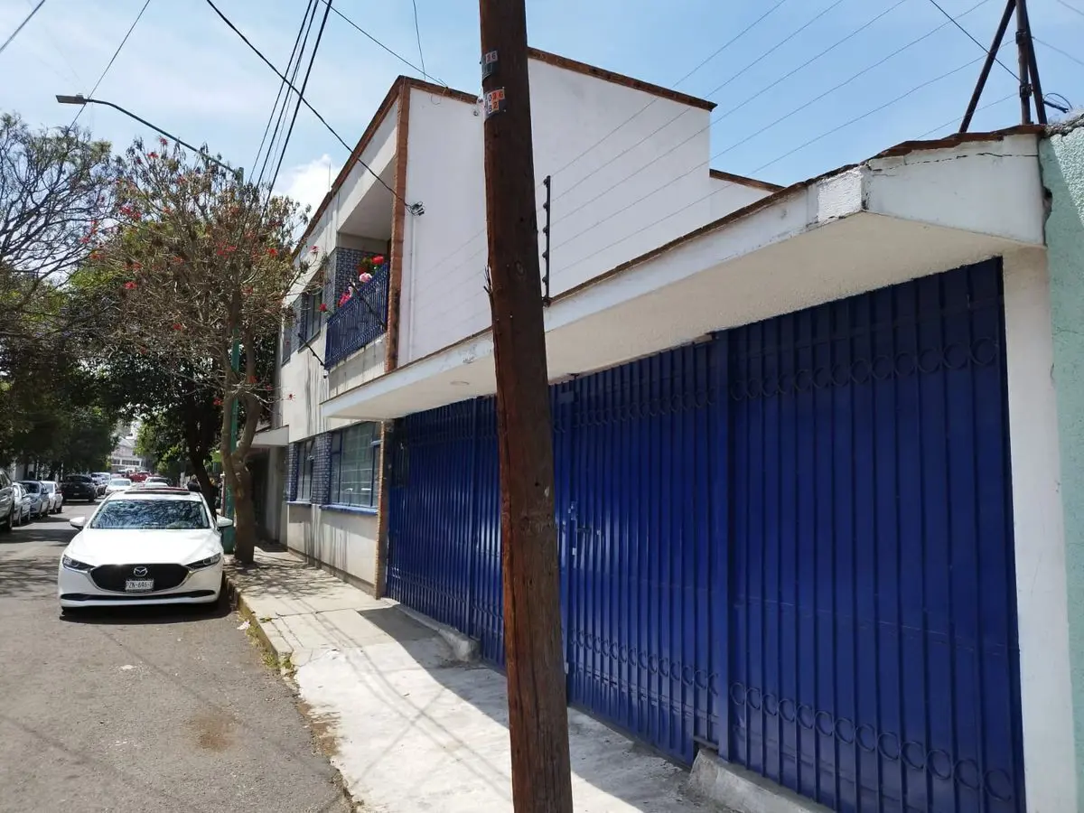 Casa en venta en La Merced (Alameda), Toluca — foto 1 de 28