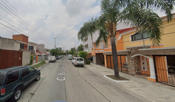Casa en venta en Bosques de La Victoria, Guadalajara — foto 3 de 10