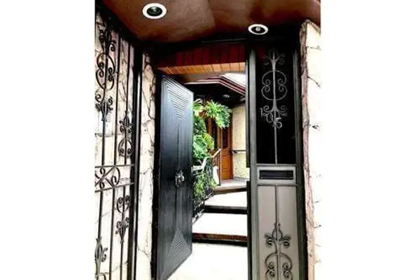 Casa en venta en San Carlos, Metepec — foto 2 de 38