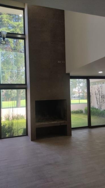 Casa en venta en San Carlos, Metepec — foto 2 de 26
