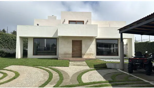 Casa en venta en Cacalomacán Centro, Toluca, México Casa en venta en Cacalomacán Centro, Toluca, México
