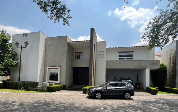 Casa en Venta en la Providencia Metepec — foto 1 de 27