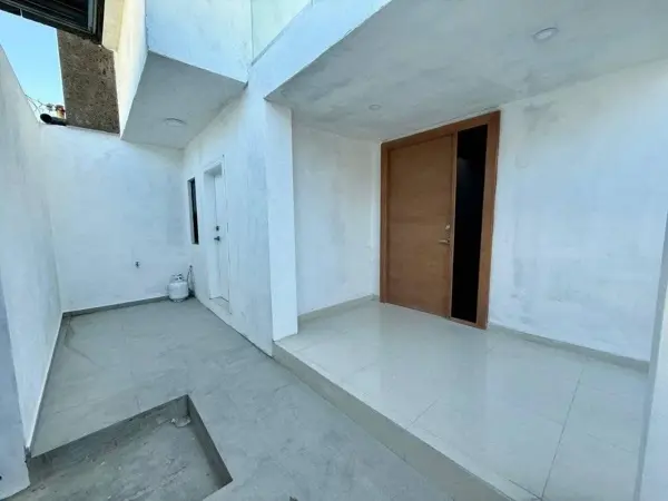 Casa en venta en Jardines del Rubi, Tijuana — foto 3 de 17