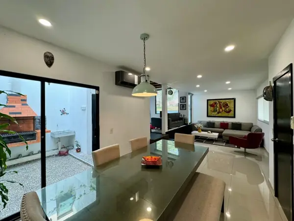 Casa en venta en Lomas de la Rioja, Alvarado — foto 2 de 12