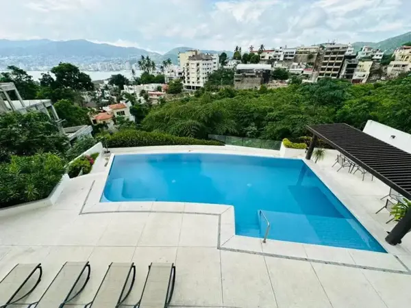 Departamento en Marina Brisas, Acapulco - Espacioso y Listo para Habitar