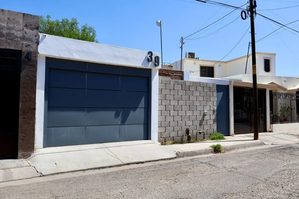 Casa en venta en Jesus Garcia, Hermosillo — foto 1 de 18