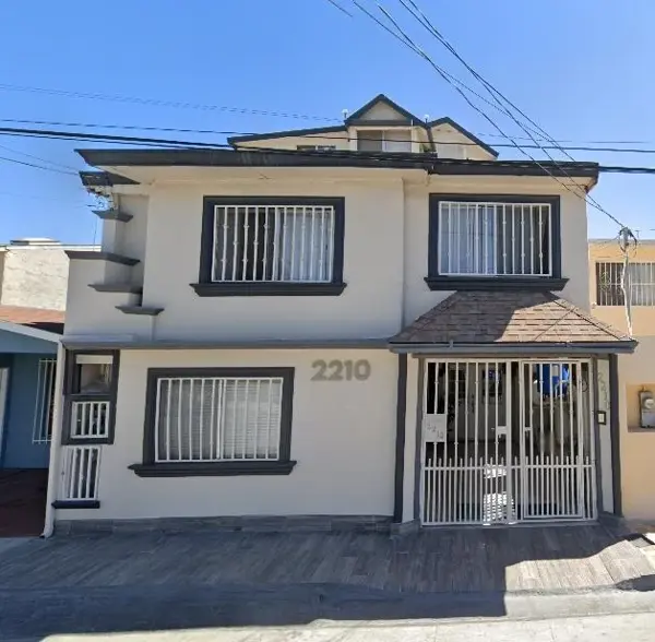 VENTA DE CASA EN TIJUANA BC COL OTAY UNIVERSIDAD