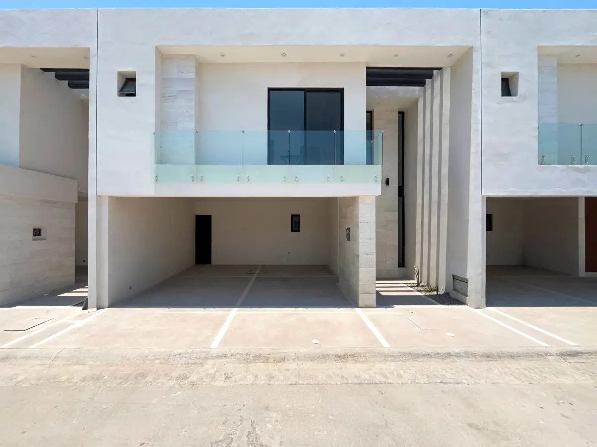 Casa en venta en Los Viñedos, Torreón — foto 1 de 23