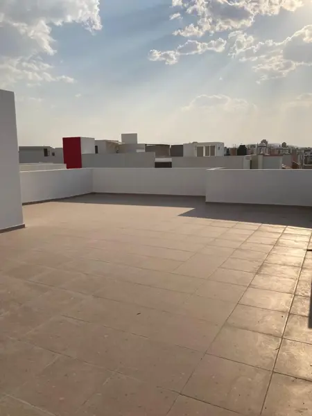 Casa Moderna con ROOFGARDEN en Fraccionamiento Privado