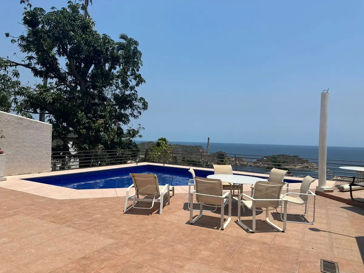 Casa en venta en Las Playas, Acapulco de Juárez — foto 1 de 21