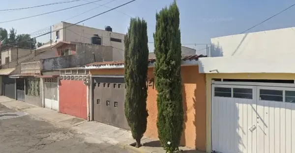 Casa en venta en Villa de las Flores 2a Sección (Unidad Coacalco), Coacalco de Berriozábal — foto 3 de 15