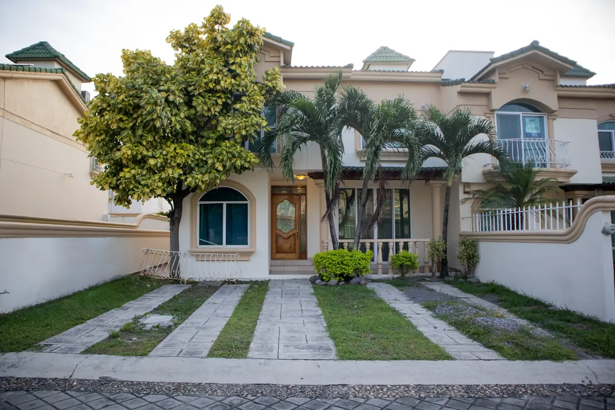 Casa en venta en Residencial la Joya, Boca del Río — foto 1 de 37