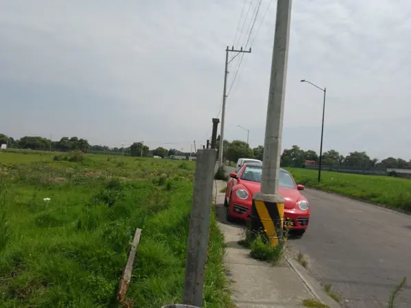 Terreno en venta en San Miguel Totocuitlapilco, Metepec — foto 2 de 5