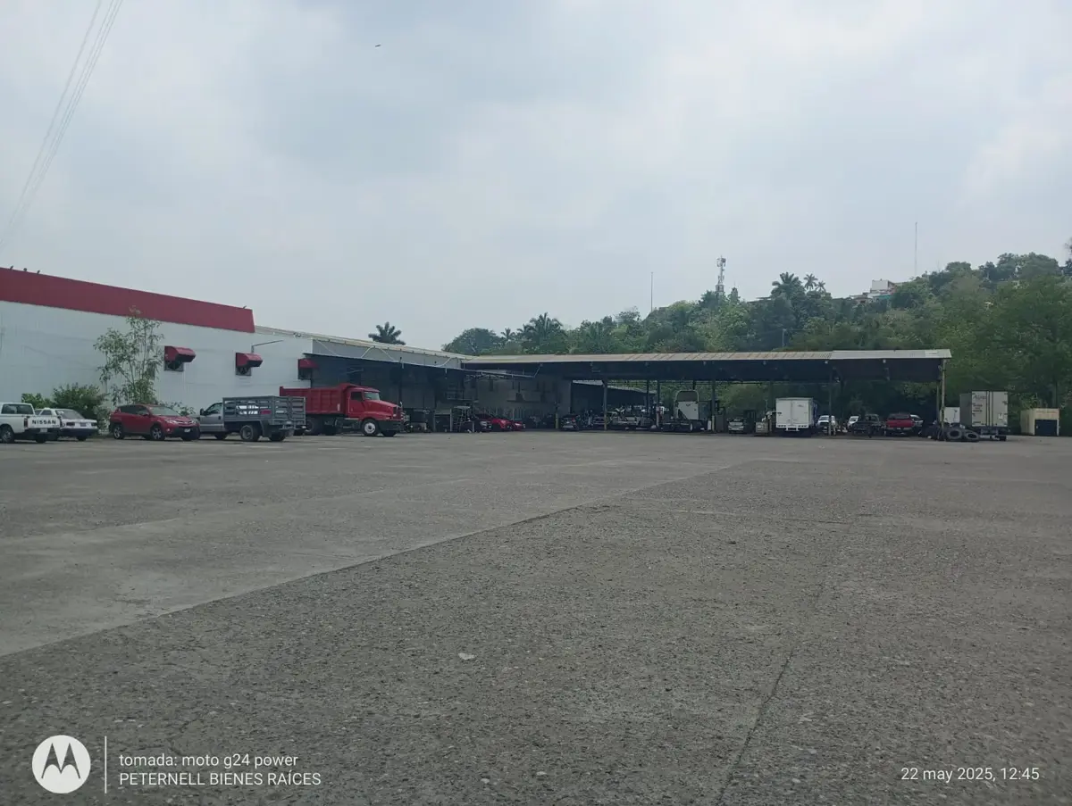 Nave en renta en Nueva Imagen, Poza Rica de Hidalgo — foto 1 de 3