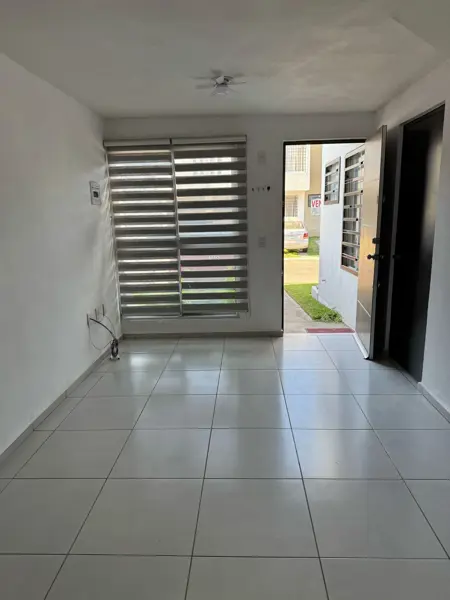 Casa en venta en La Moraleja, Zapopan — foto 3 de 13