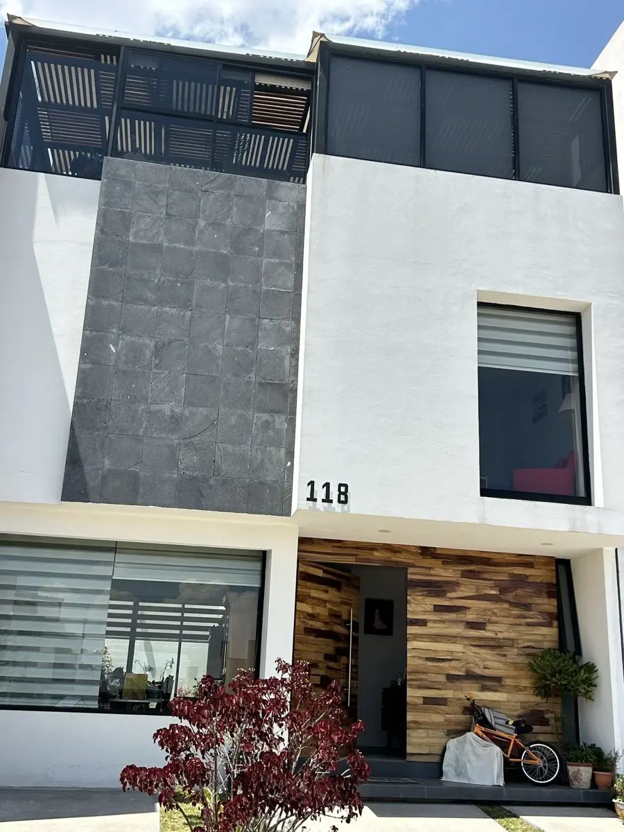 Casa en venta en Valle del Sol, Pachuca de Soto — foto 1 de 27